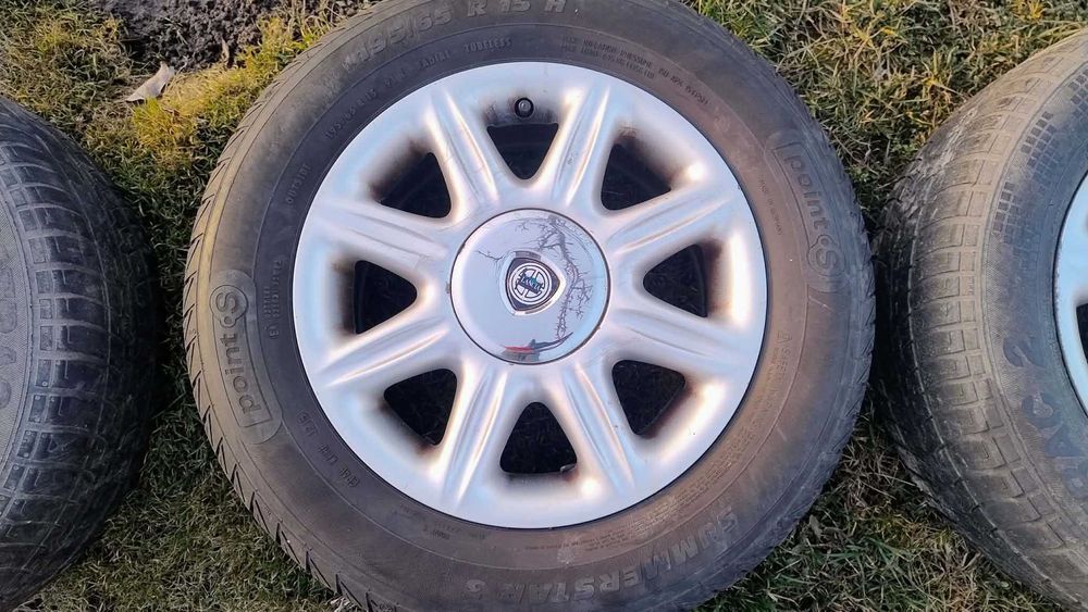 Felgi aluminiowe z oponami 195/65 R15