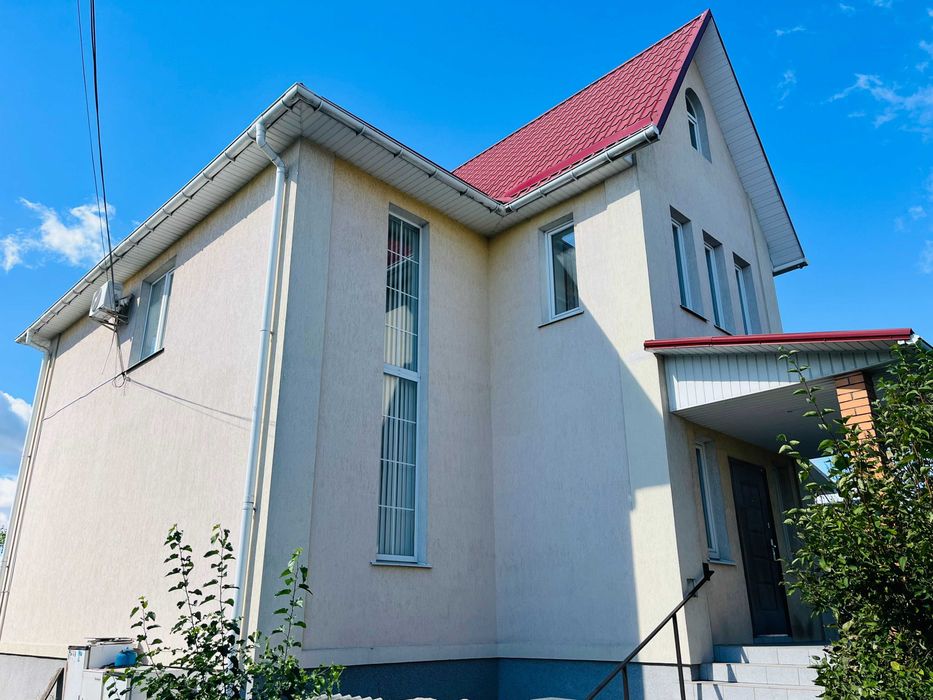 Продаж капітального двоповерхового  цегляного  будинку в м. Біла Церква р-н Заріччя