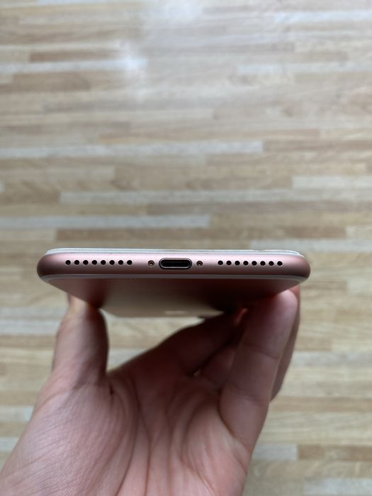 iPhone 7 Plus 256GB Rose Gold (На запчастини / Під відновлення)