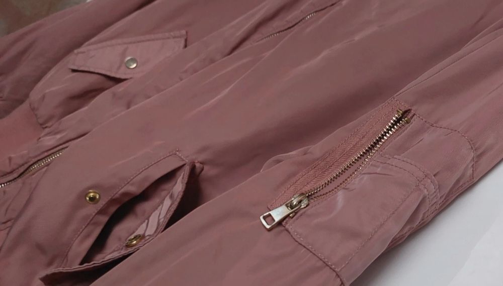 Kurtka damska bomberka