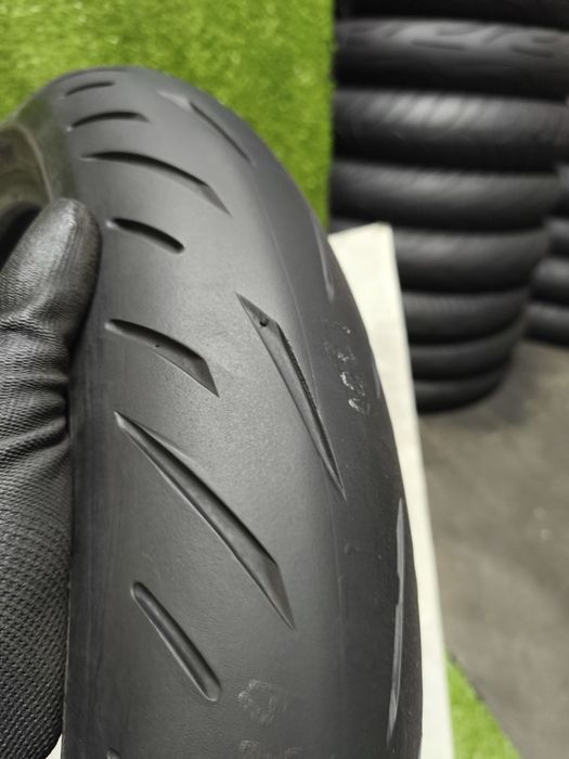 120/70/17 Bridgestone BATTLAX