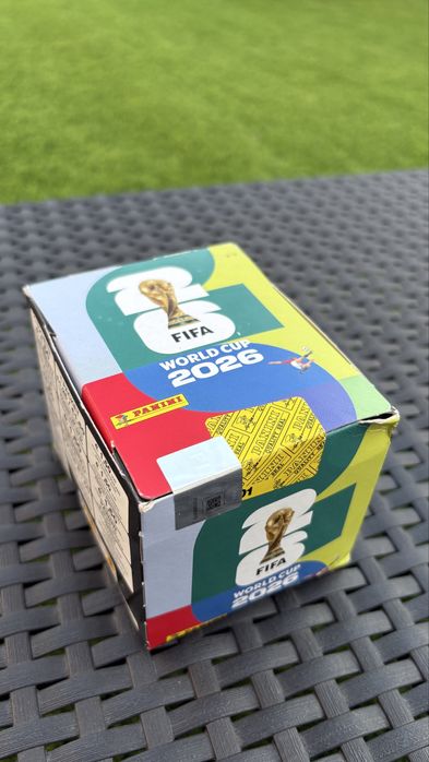 Caixa 50 saquetas. 350 cromos
