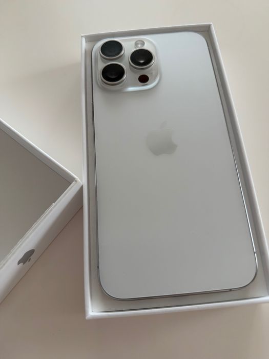 iPhone 15 pro max 1Tb jak nowy