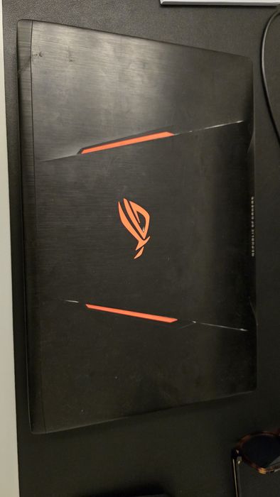 Rog strix i7 7th gen GL553VD