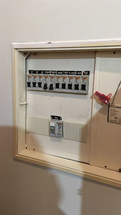 Eletricista certificado urgente hoje em Lisboa e Margem Sul