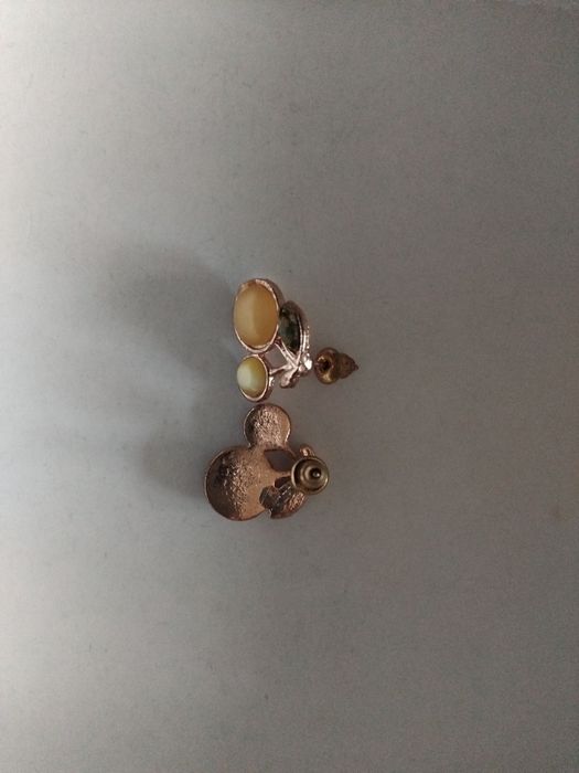 Продам сережки біжутерія