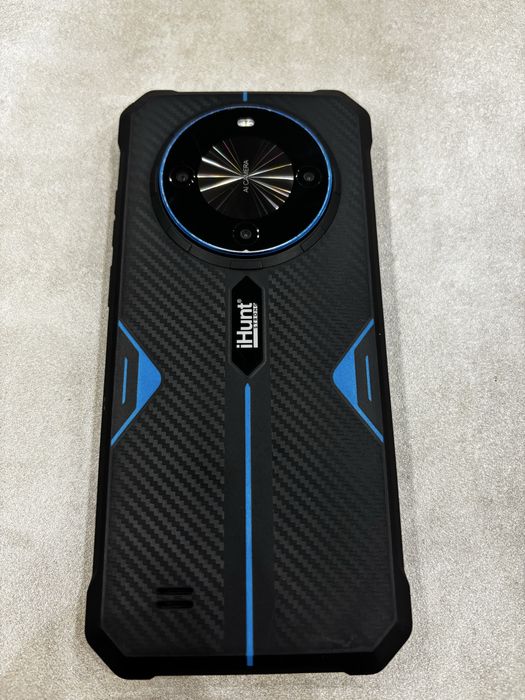 Телефон iHunt strong