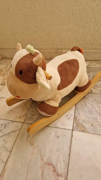 Vaquinha baloiço para criança