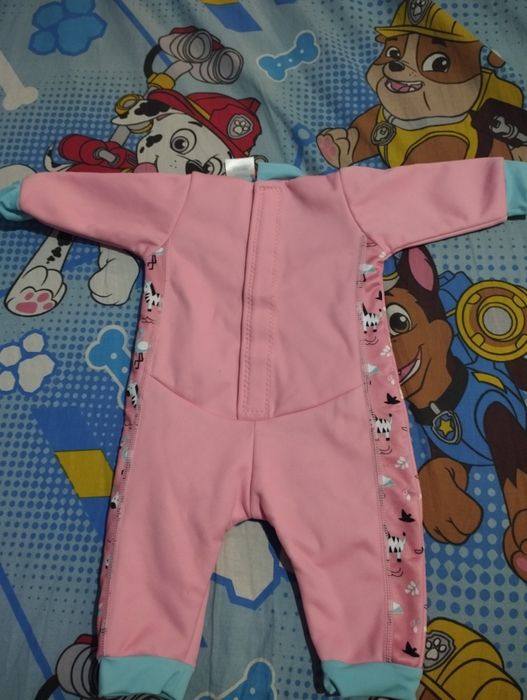 Дитячій купальник для дівчинки. Новий .