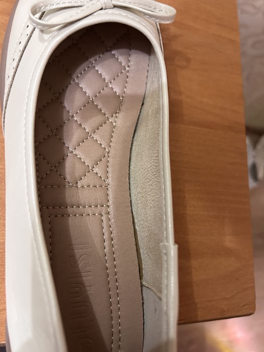 Балетки,лофери,туфлі