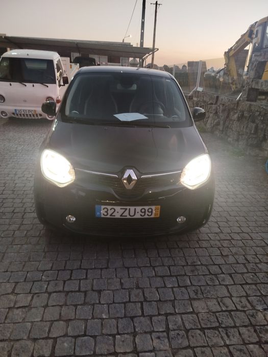 Renault Twingo 1.o TCE poucos kms