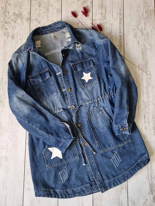 Жіноча джинсова куртка