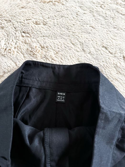 Nowe! Czarne damskie spodnie cargo ze ściągaczem w nogawce l M (38)