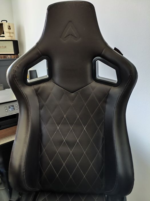 Cadeira Gaming Alpha Gamer - Confortável