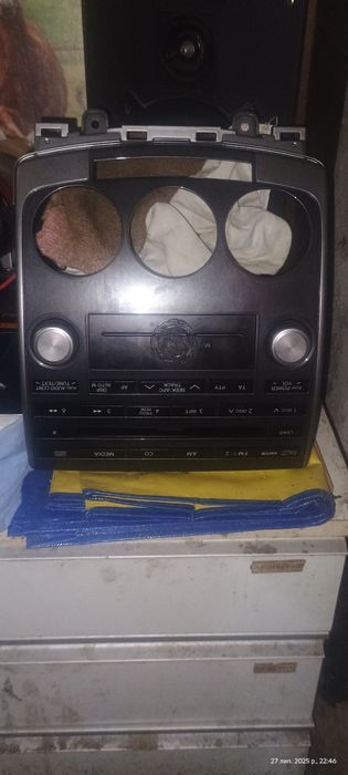 Магнітола штатна мазда 5 продам