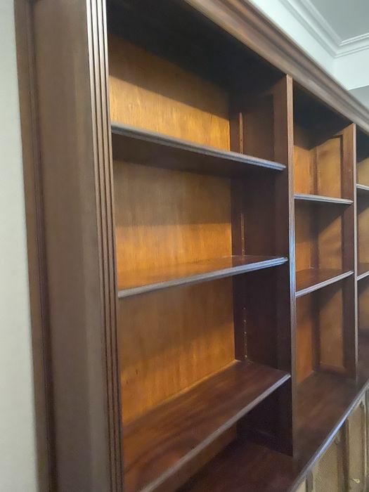 Movél estante estilo inglês antigo