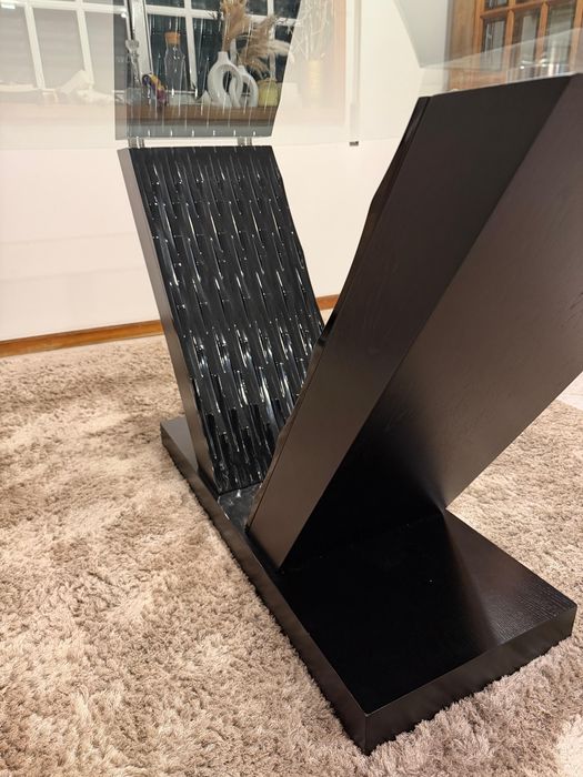 Mesa de jantar com tampo de vidro 180x100cm
