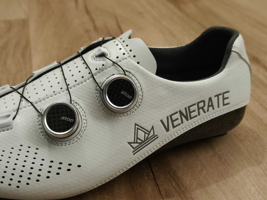 Sapatos de Ciclismo VENERATE ROAD 2.0 Termo-moldáveis  "Novos"