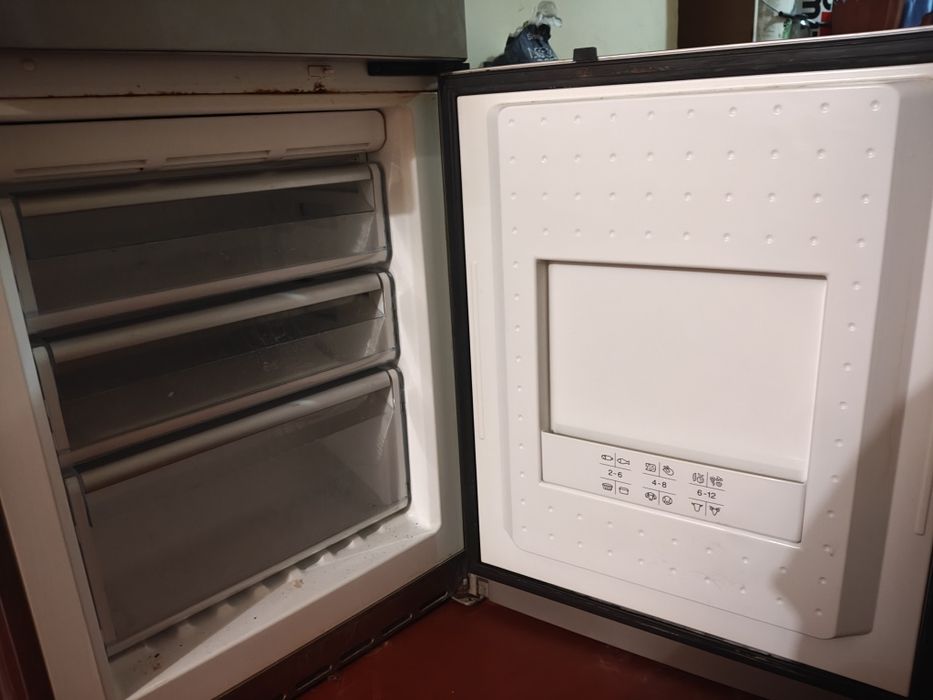 холодильник Bosch