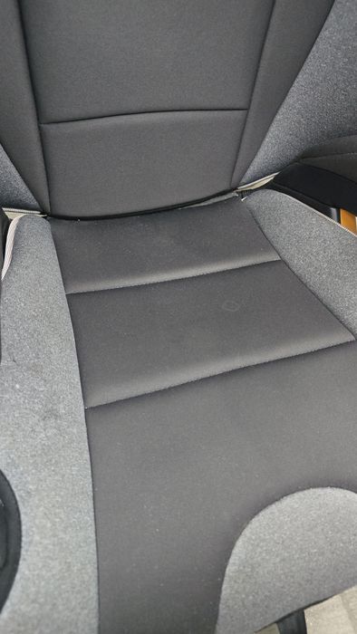 Автокрісло дитяче Chicco KidFit