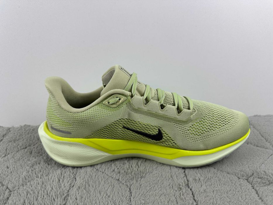 Buty do biegania męskie Nike Pegasus 44.5