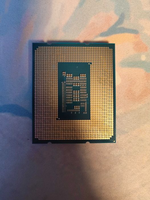 Процесор Intel Core i3-12100F (LGA1700)