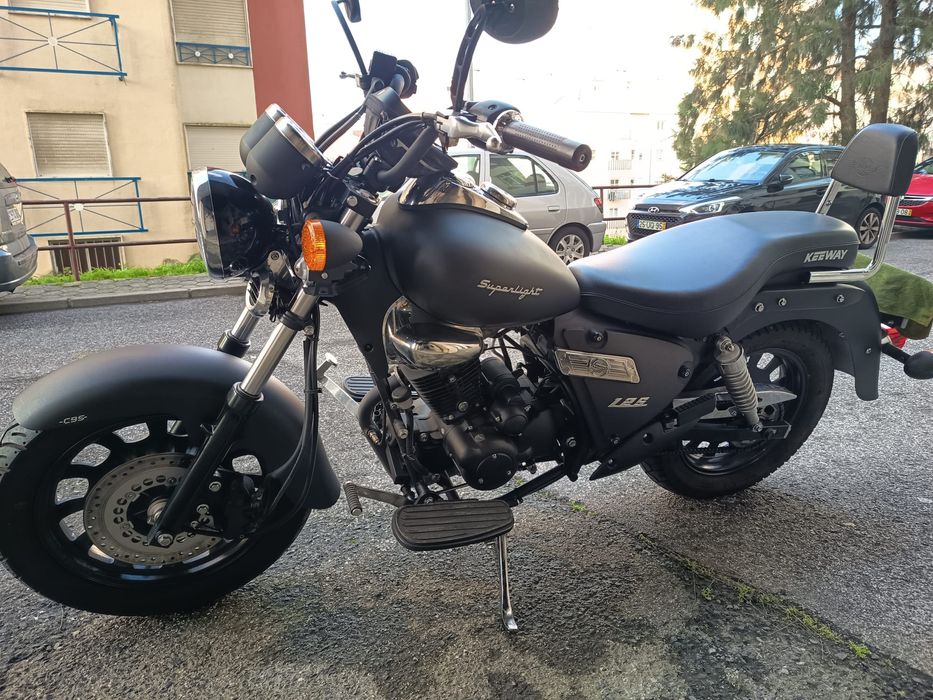 Keeway Superlight 125 limited edition