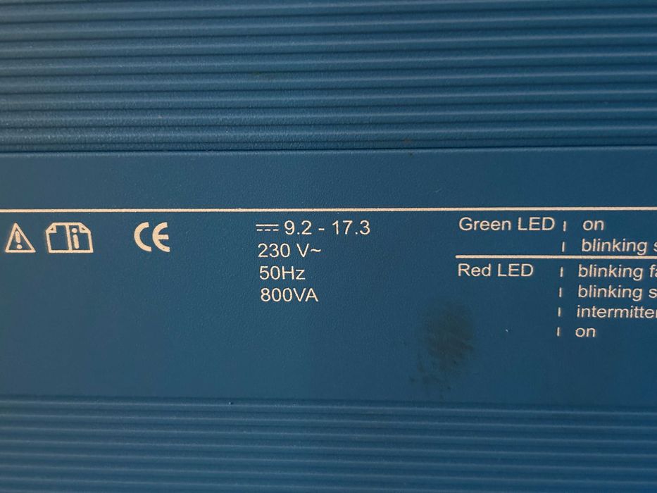 Інвертор 12v 800W victron energy pure sine wave inverter phoenix