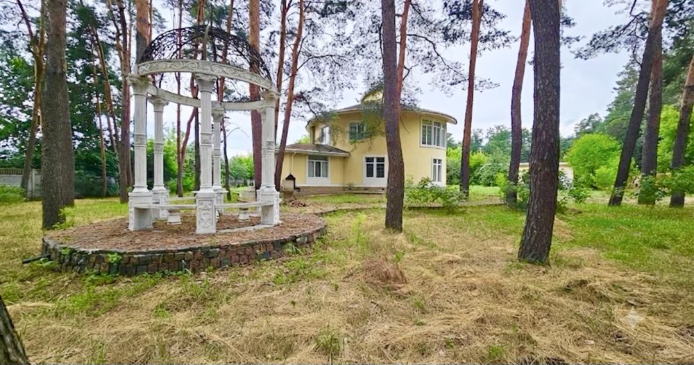 Оренда будинку Під офіс, реабілітацію
