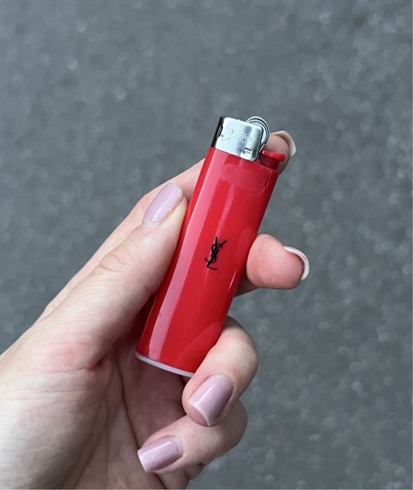 Yves Saint Laurent зажигалка рекламная YSL France 2000x Робочая