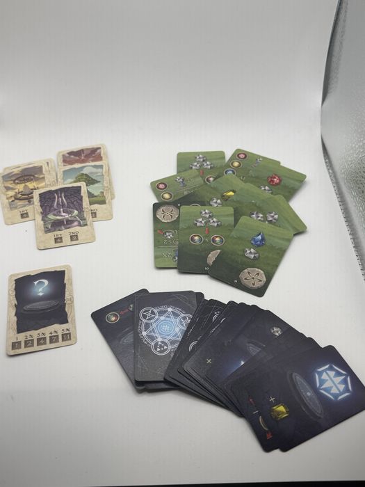 Gra planszowa ,,Przepowiednia” Lucrum Games
