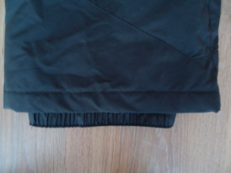 Женские тёплые зимние брюки, лыжные штаны р. 44-46, состояние новых.