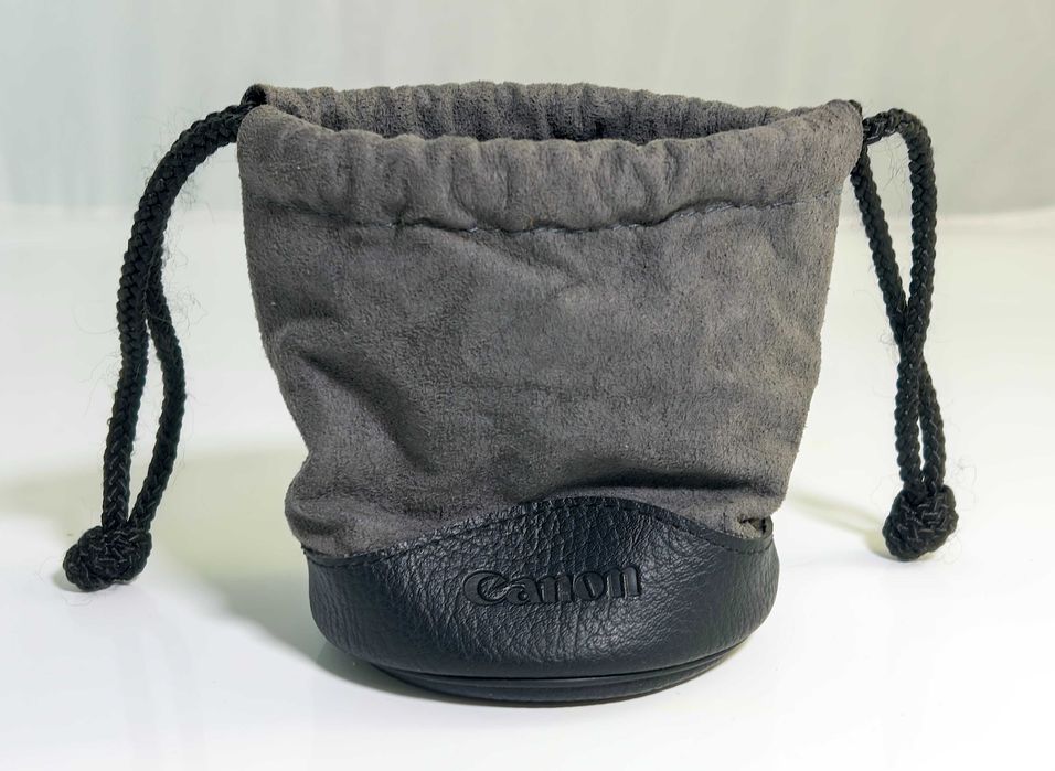 Estojo para Objetiva Canon LP811