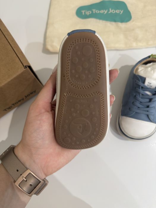 Tip Toey Joey barefoot bébé