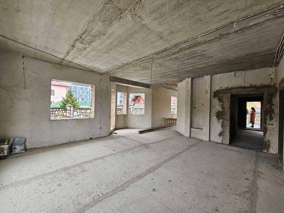 Житловий будинок/поруч ЖК Паркова алея /Івано-Франківсь