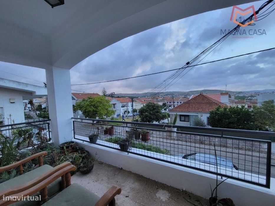 Moradia, Pinheiro Loures, Loures