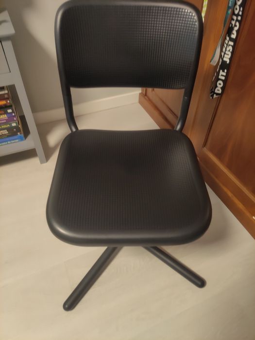 Cadeira de secretária