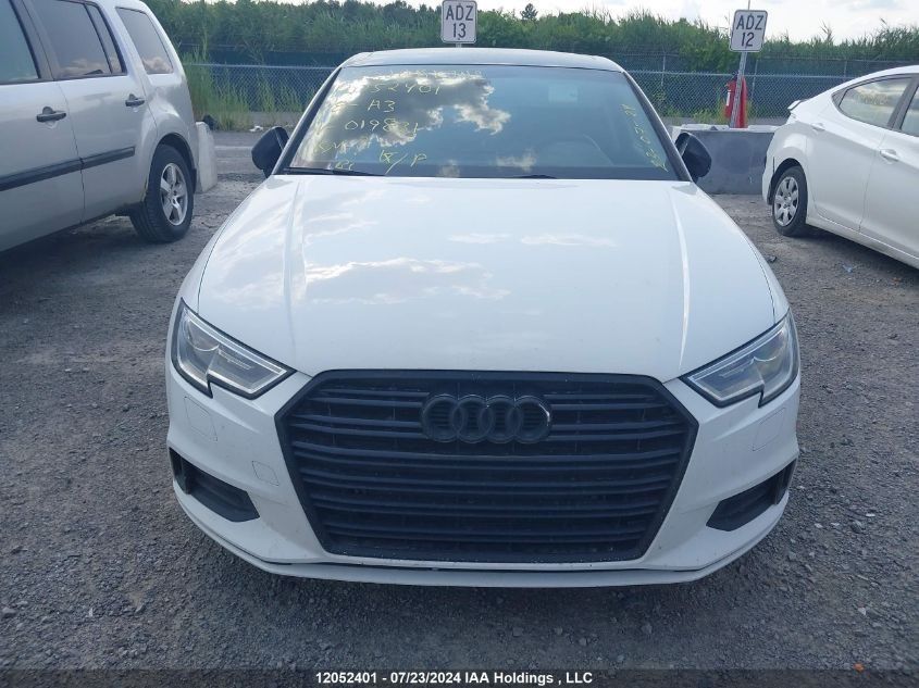 Розборка Audi A3 8V шрот бампер ляда фари двері салон