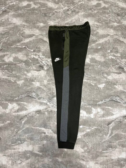 Класні ! Спортивні штани Nike з нових колекцій