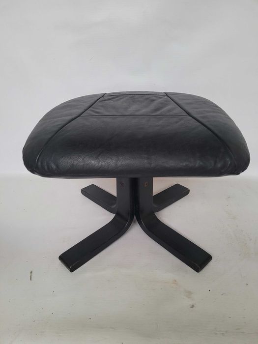 podnóżek czarny 50x43 wys. 40 duński denmark