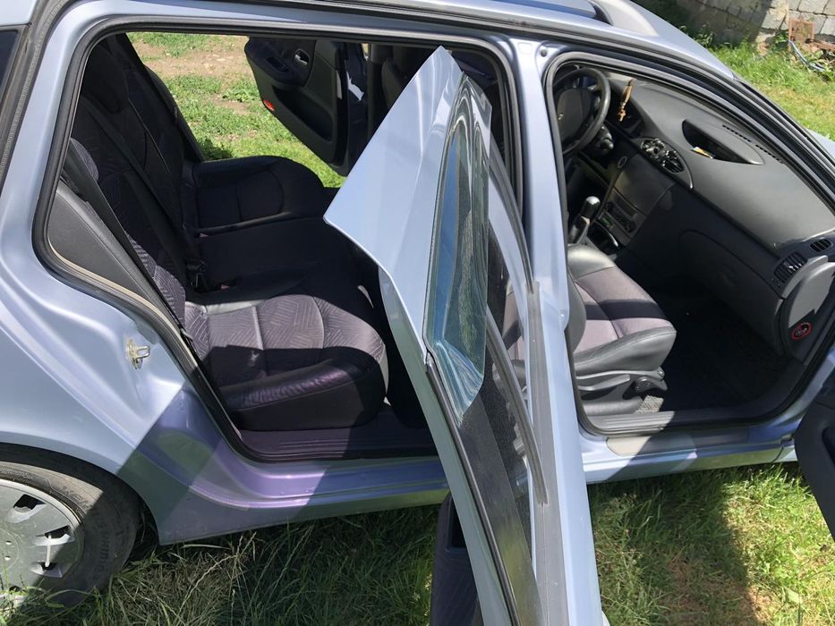 Renault LagunaПродаж