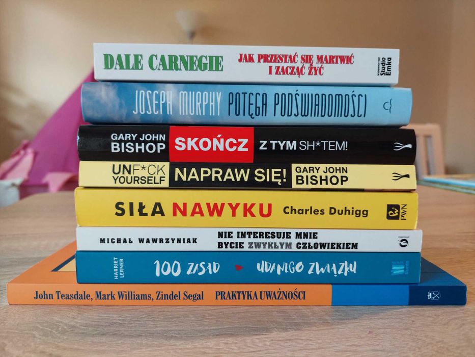Zestaw 8 książek - rozwój osobisty - jak nowe.