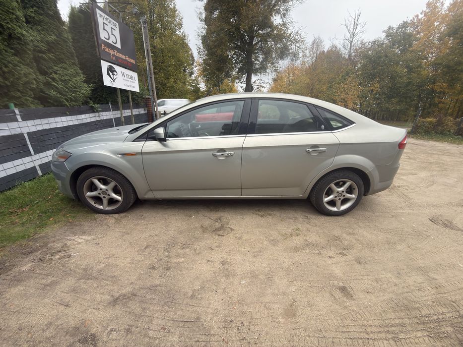 Ford Mondeo Mk4.