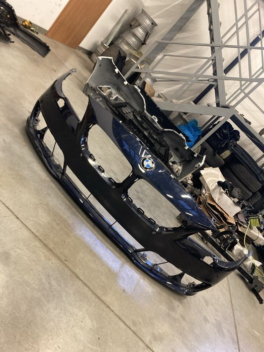 Zderzak przedni przód bmw f10 lift pod pdc pod spryski