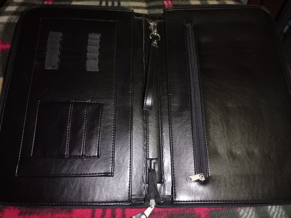 Папка ділова для документів