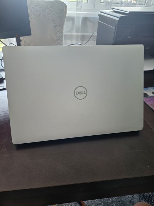 Dell Precision 5540 16 gb ram / intel i7