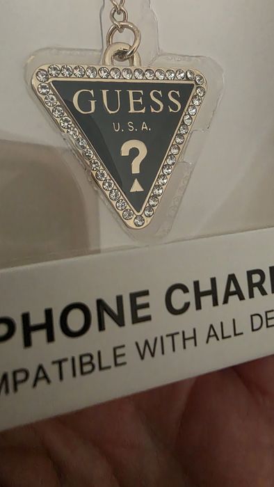 Guess zawieszka na telefon lub brelok do kluczy do torebki