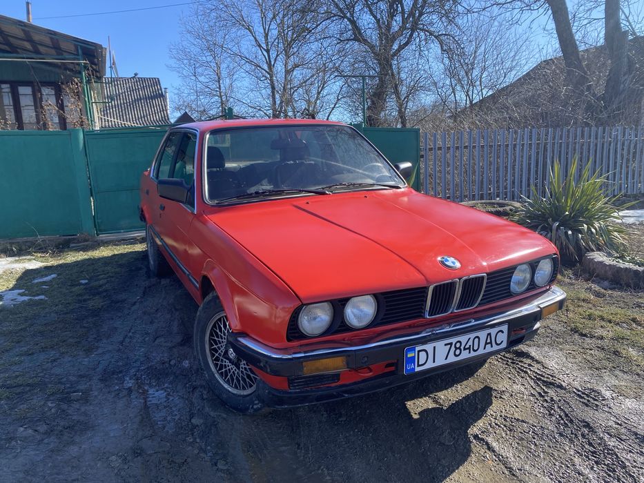 БМВ Е30 1.8газ/бенз