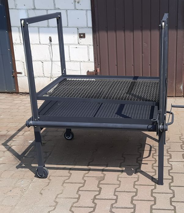 Grill ogrodowy/węglowy/caternigowy