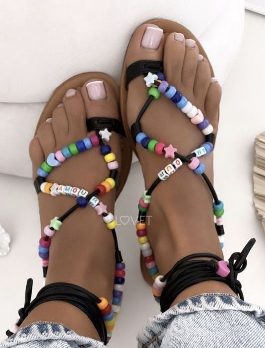 Sandały damskie wiazane 39